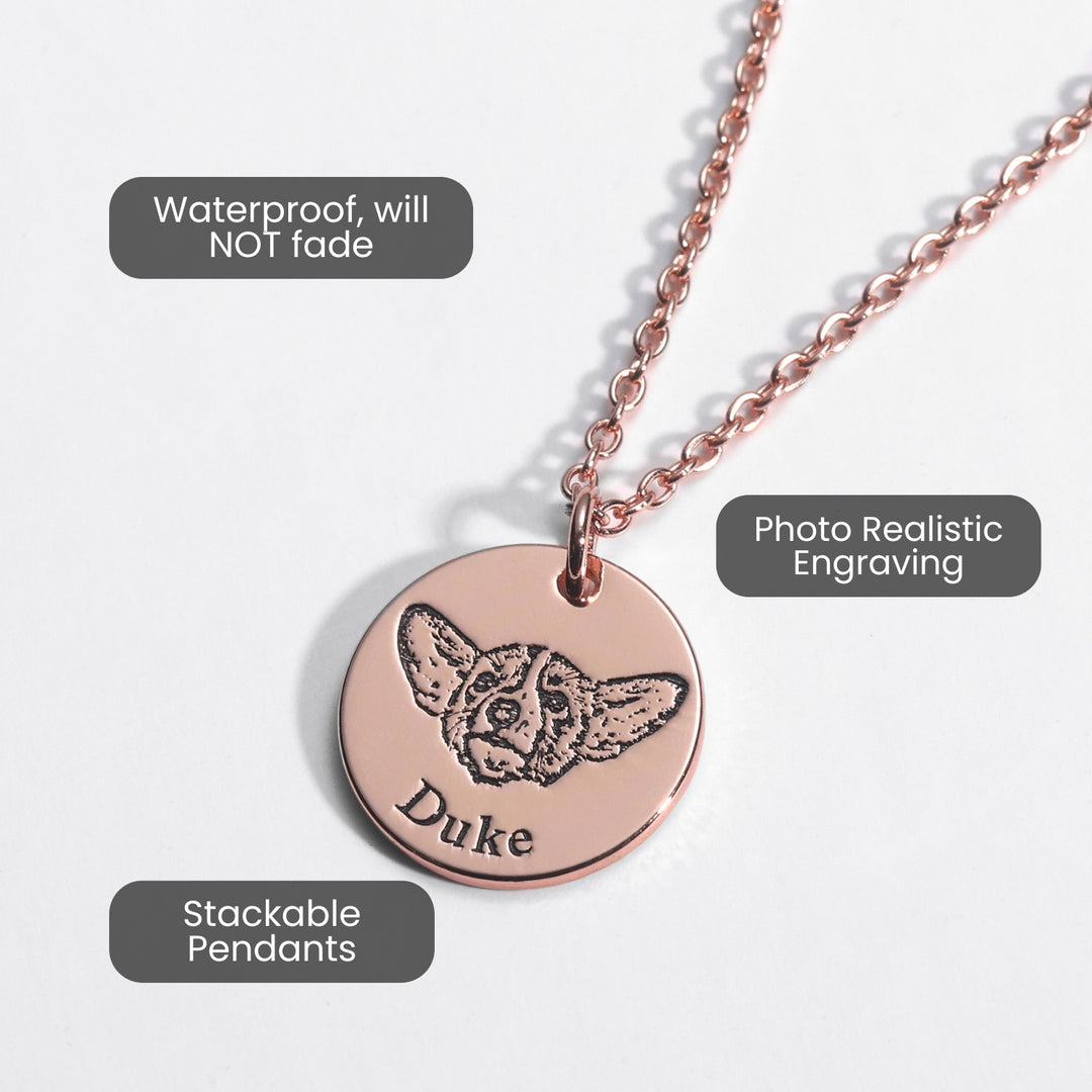 Collar con cara de mascota y caja de rosas Furever