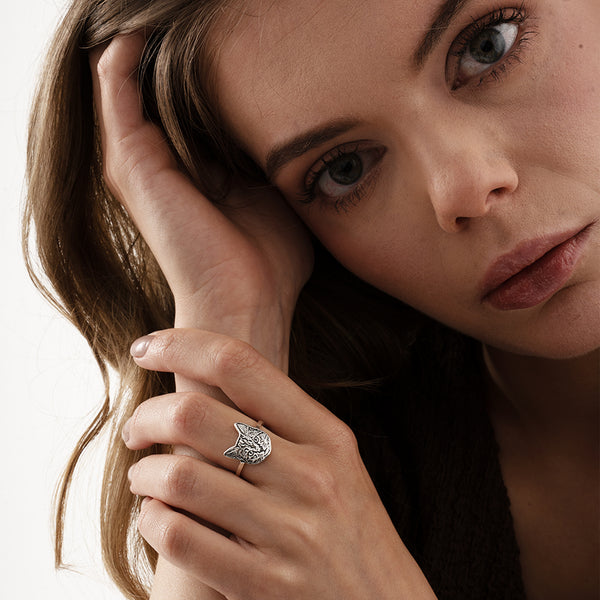 Ring mit Haustiergesicht