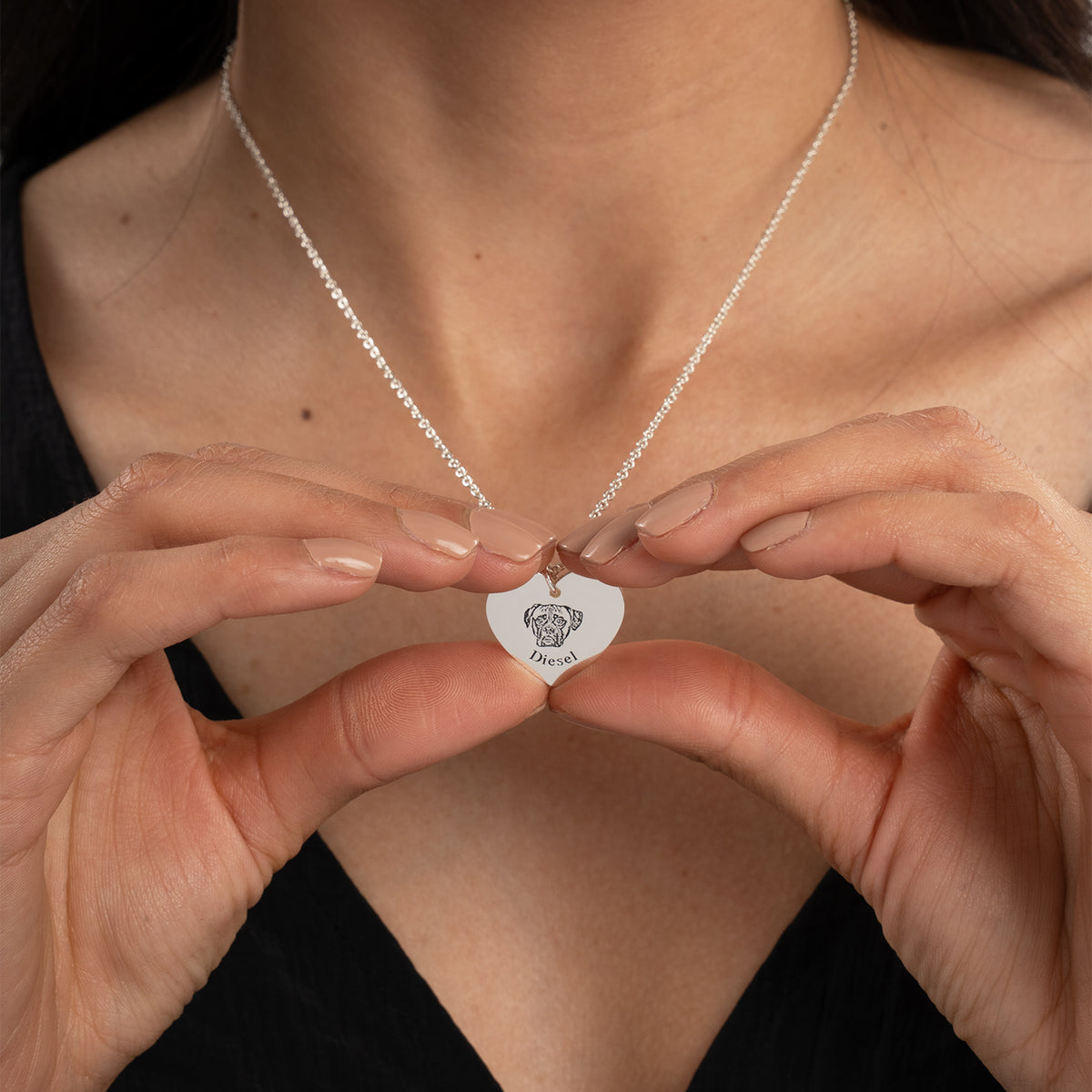 Halskette mit Haustiergesicht